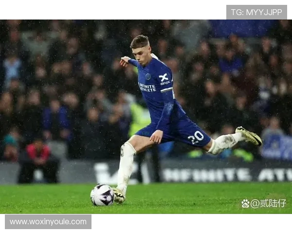 切尔西胜利难掩隐忧曼联虽败仍需坚持信心与反思